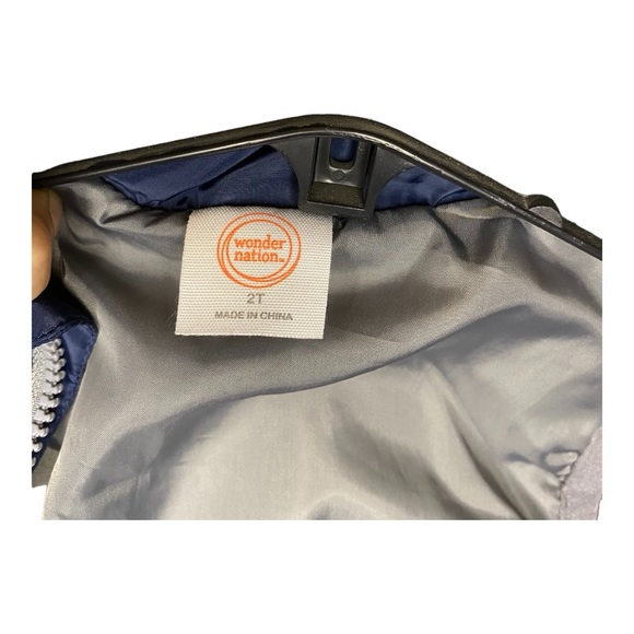 ♥️2T boy Wonder Nation Vests (2 of them) - Picture 4 of 8